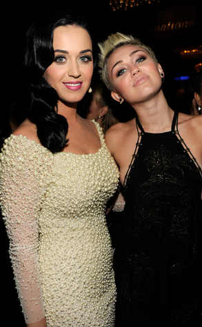 .Katy-Perry-Miley-Cyrus