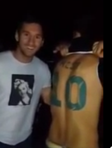 Fanático de Messi se tatuo