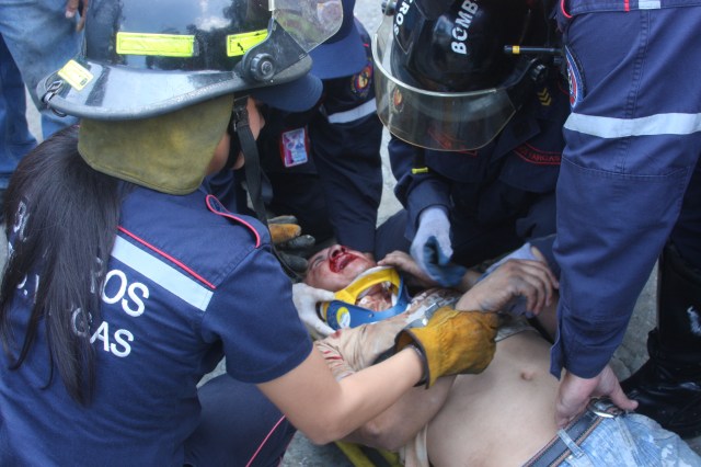 (foto bomberos vargas)