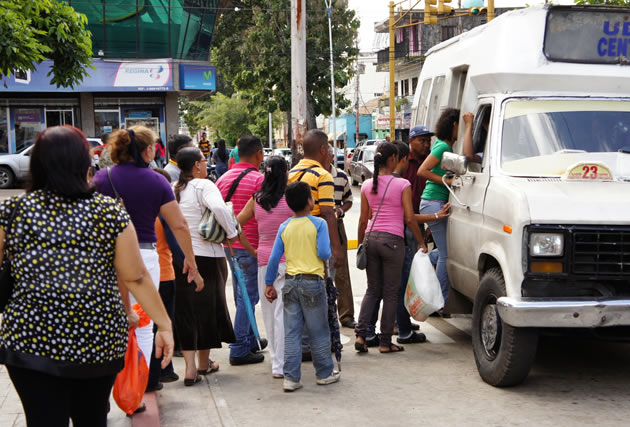 Transporte-en-Maturín-combatió-a-la-escasez-y-la-inseguridad-