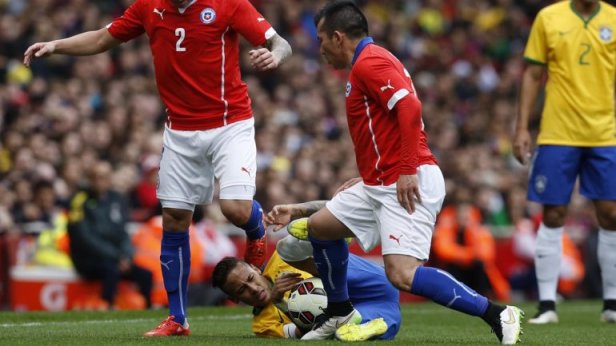 Neymar y Medel