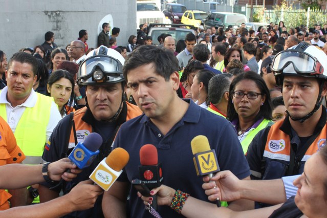 Simulacro de desalojo de las instalaciones de la Alcaldia 18