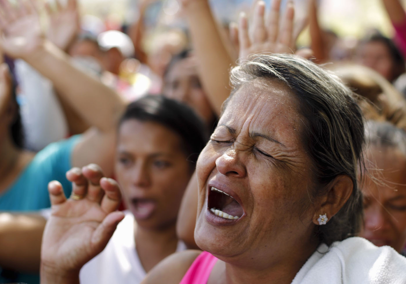 Los rostros de angustia, un día después de la masacre de Uribana (Fotos)