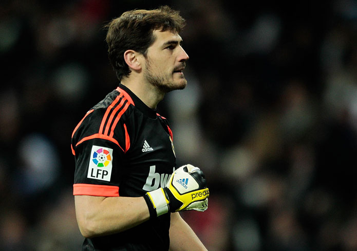 Casillas afirma que de encontrarse con Mourinho lo saludaría “sin problema”