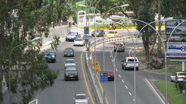 Montan alcabalas para atracar en la Panamericana