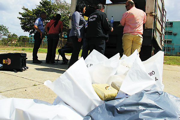 Decomisan 159 panelas de marihuana en autopista Ciudad Bolívar-Puerto Ordaz