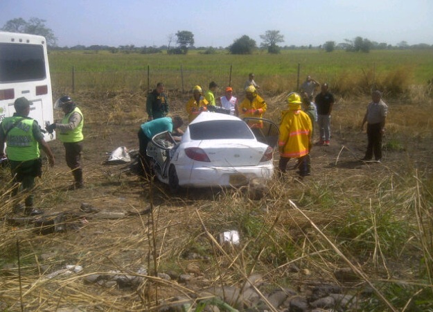 Familia muere aplastada en accidente ocurrido en Carretera Píritu – Turén