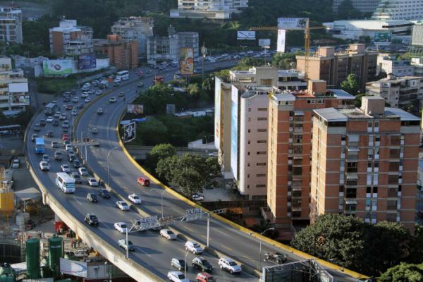 Autopista Prados del Este está cerrada hoy por mantenimiento