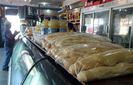 Panaderos deberán subir nóminas para acatar ley