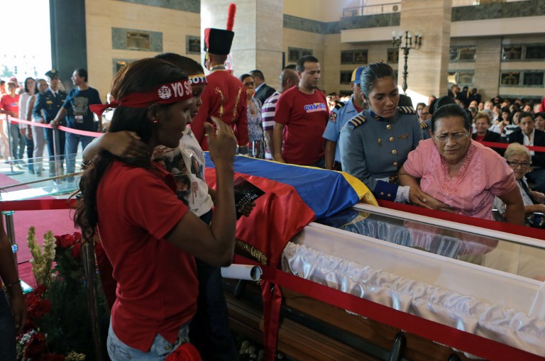 Delincuentes robaron 15 vehículos cada día del duelo