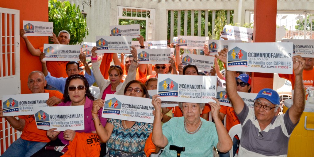 Habitantes del Zulia se constituyen en Comandos Familiares con Capriles