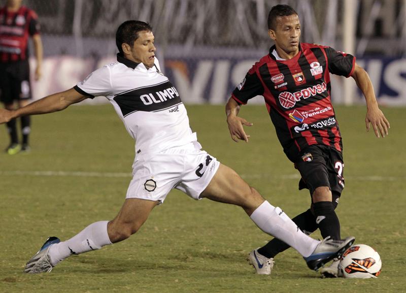 Olimpia se paseó al Deportivo Lara (1-5)