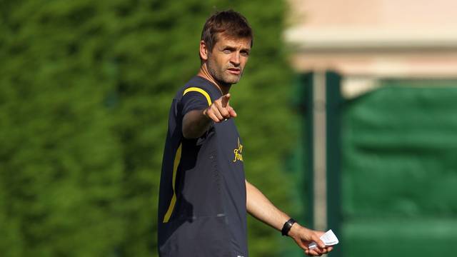 DT Vilanova volvió a entrenar al Barcelona