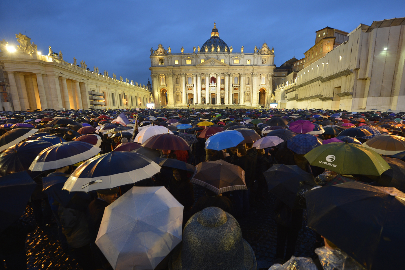 Este cónclave ya dura más que el que eligió a Ratzinger