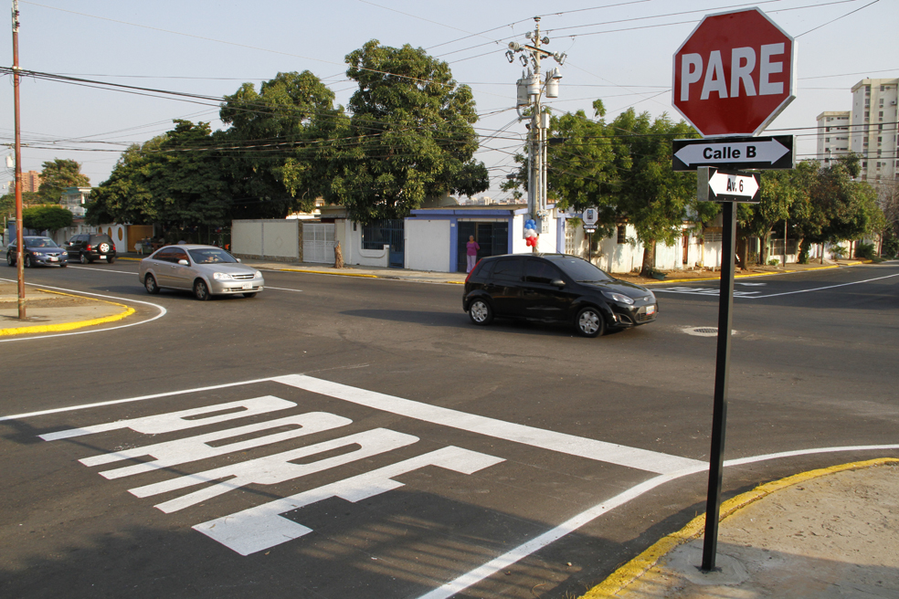 Alcaldía de Maracaibo benefició al barrio 18 de octubre con un reasfaltado