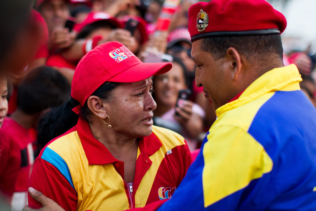 Apareció un Chávez en Valencia (Fotos)