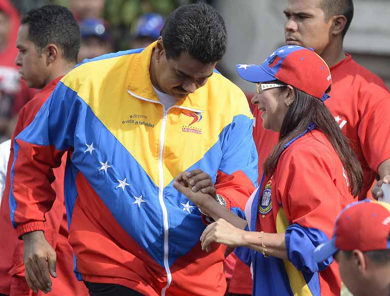 Así bailaron Nicolás y Cilia en la plaza O’Leary (Video y Foto)