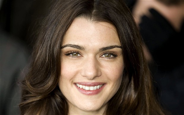 A Rachel Weisz le encanta ser la chica mala