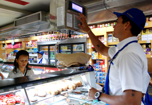 Costo del pan canilla aumentó 103,1% en un año