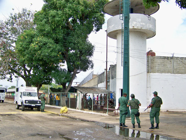 Fuerte tiroteo en Vista Hermosa ratifica crisis carcelaria