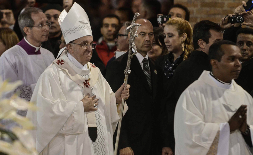 Francisco ofició Santa Misa en el santuario de Aparecida (Fotos)