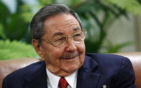 Raúl Castro viaja al funeral de Mandela