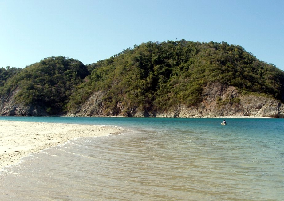 Suspenden por 30 días arribo de aviones a La Tortuga, Cayo Herradura y Los Palanquines