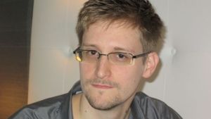 Snowden se reunirá “sin falta” con la prensa, afirma su asesor legal ruso