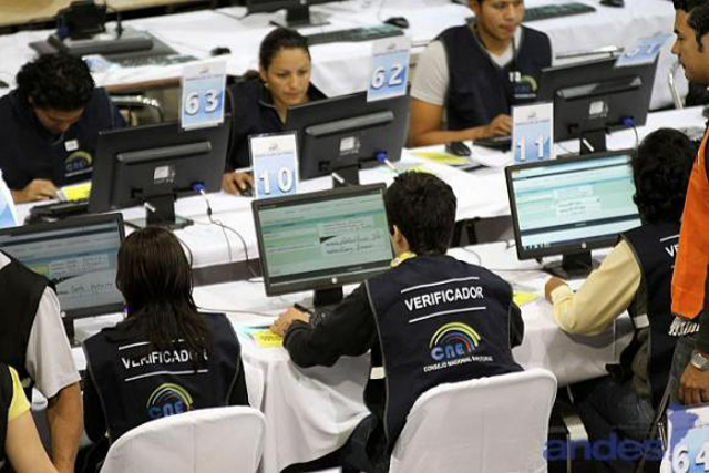 Elecciones en Ecuador serán automatizadas