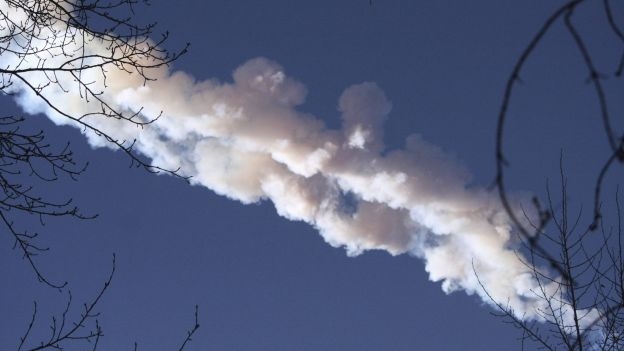 Meteorito que se estrelló en Rusia habría rozado con el sol