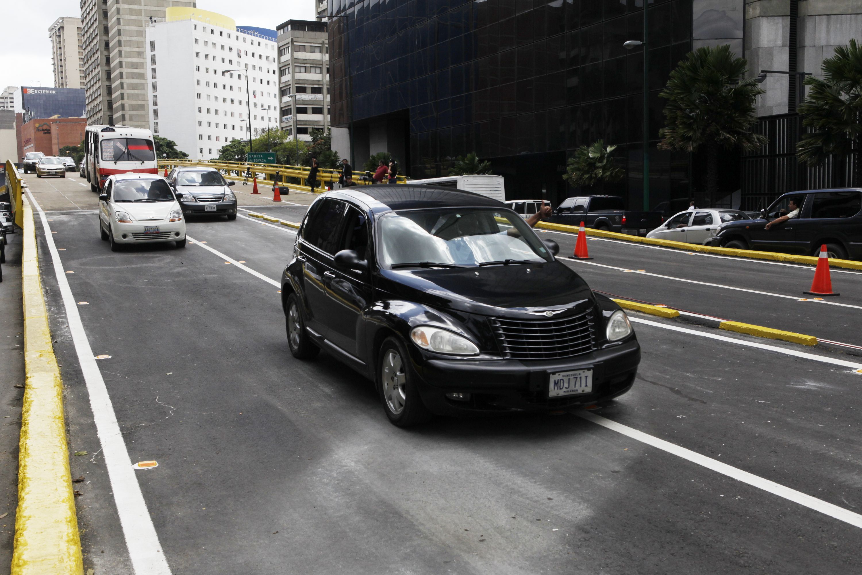 Reabierto elevado que conecta Av. Andrés Bello con la Urdaneta en Caracas