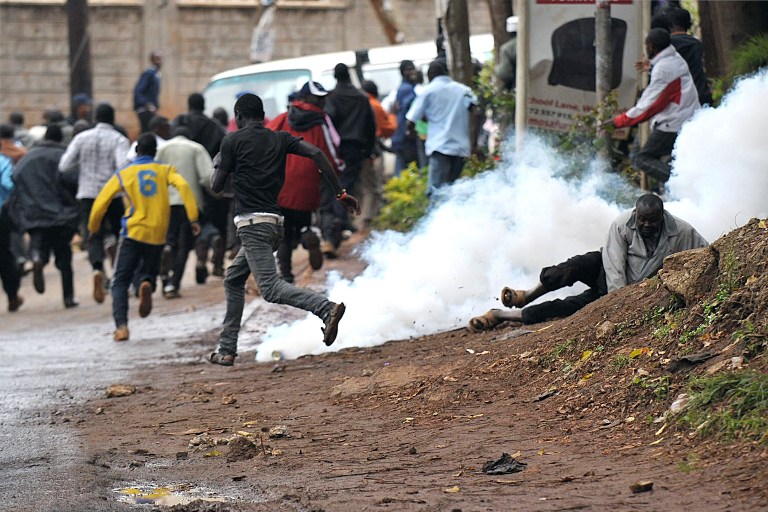 Nuevos disparos y una explosión en el centro comercial de Nairobi