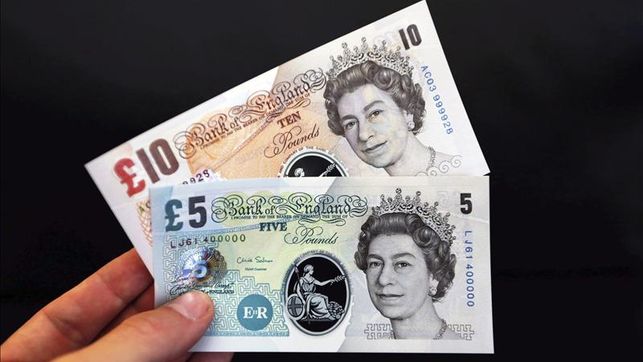 El Banco de Inglaterra estudia emitir billetes fabricados en plástico en 2016