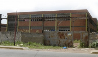 Delincuentes tienen una nueva guarida en la zona industrial de Barcelona