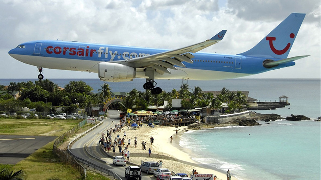 aeropuerto Internacional Princesa Juliana (San Martín)