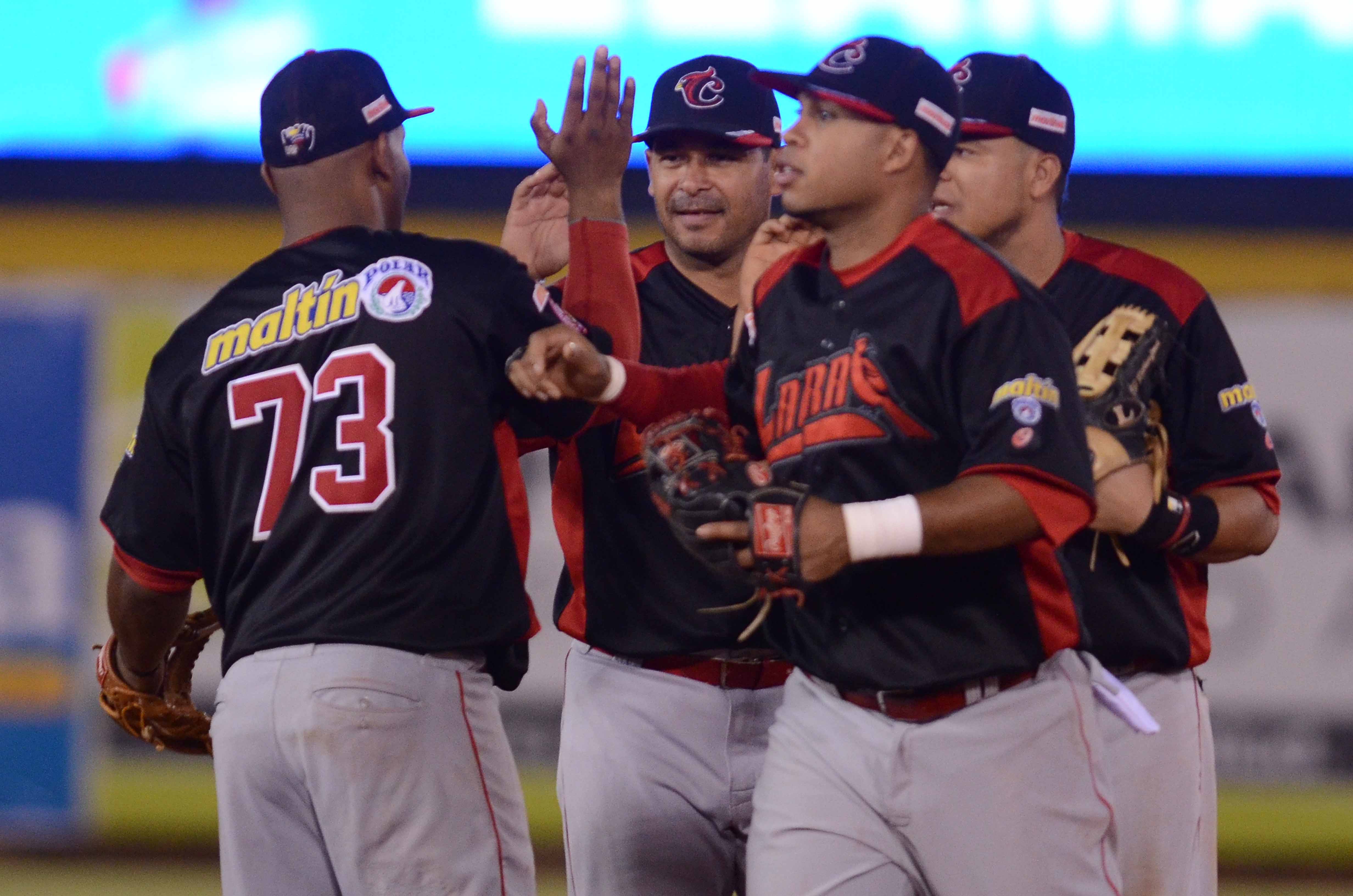 Cardenales de Lara sorprenden al Navegantes del Magallanes (Fotos)