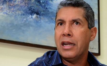 Henri Falcón pide al pueblo venezolano mantener la calma