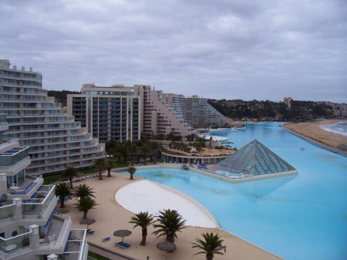 Esta es la piscina más grande del mundo (Fotos)