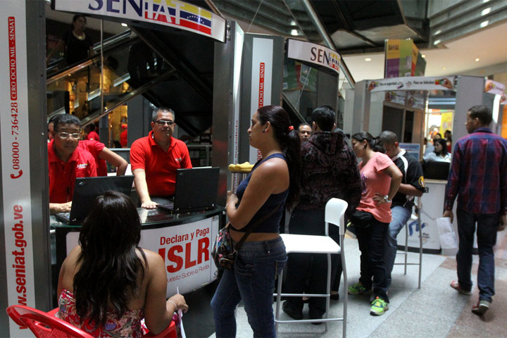 Seniat mantiene ocho puntos de asistencia para declaración del Isrl en Carabobo