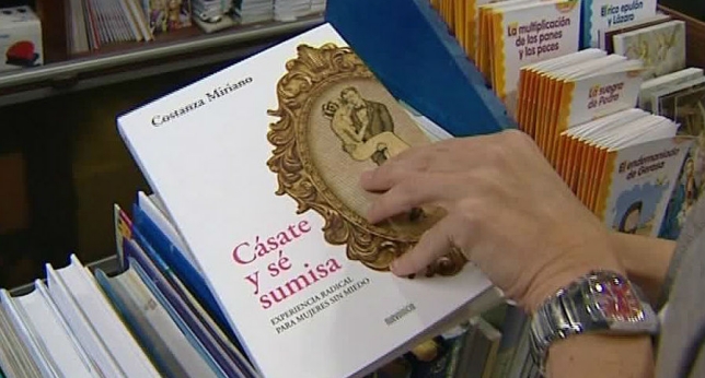 “Cásate y sé sumisa”: El polémico libro que está causando furor