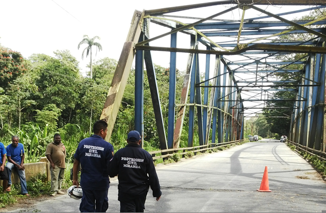 Restablecen paso por la troncal 9 para vehículos livianos (Video)