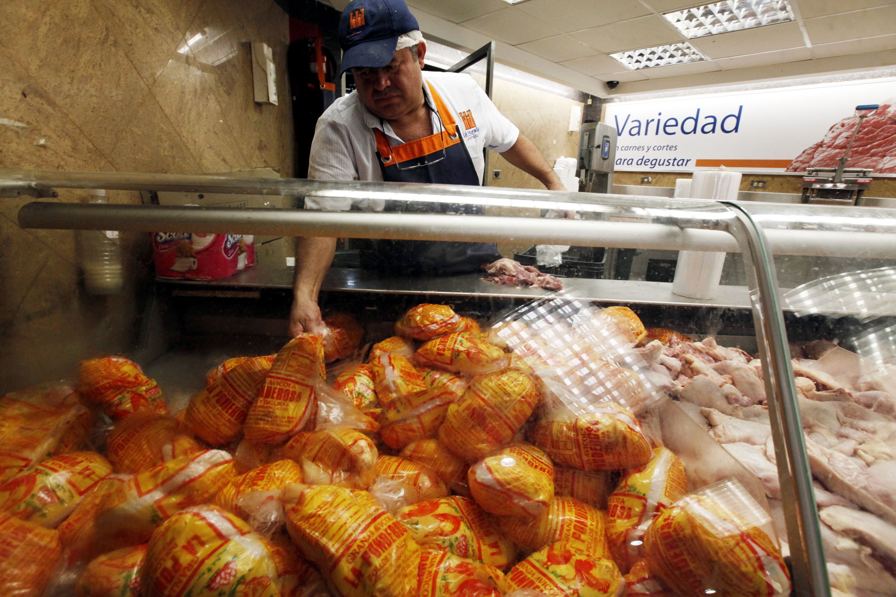 Para comprar la Canasta Alimentaria Familiar se requieren 2,6 salarios mínimos