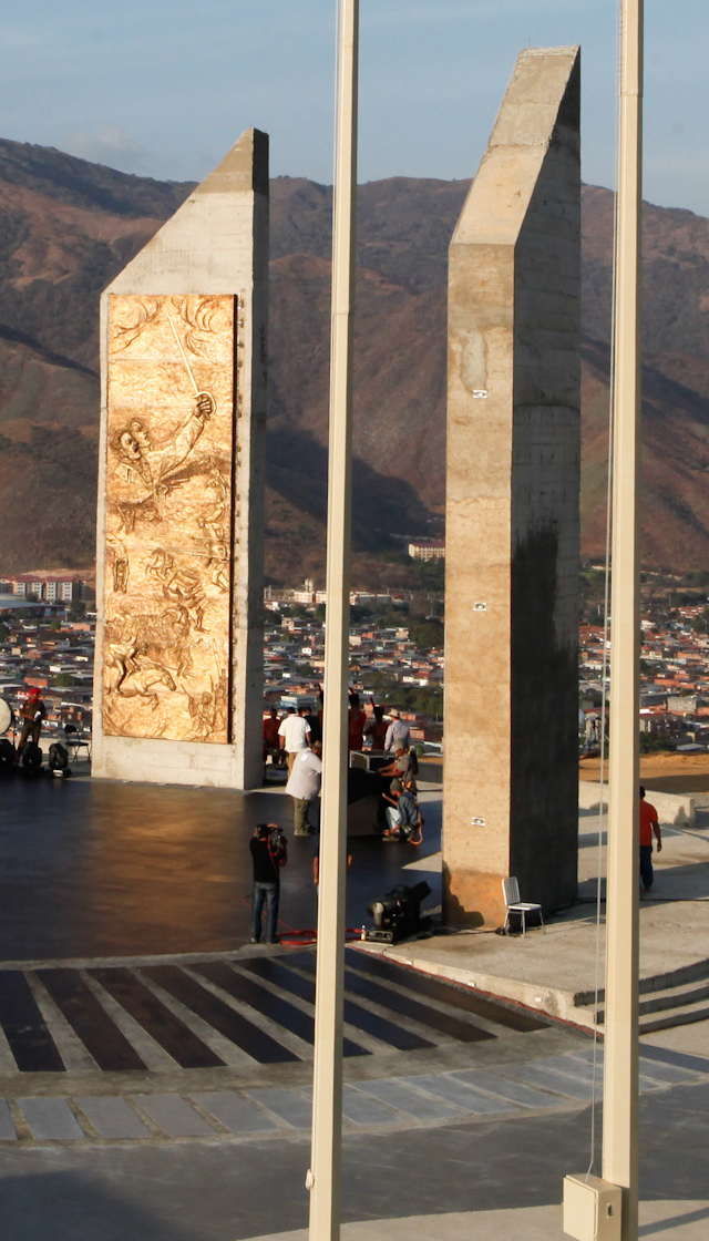 Así quedó monumento de la GNB en Táchira (Fotos)