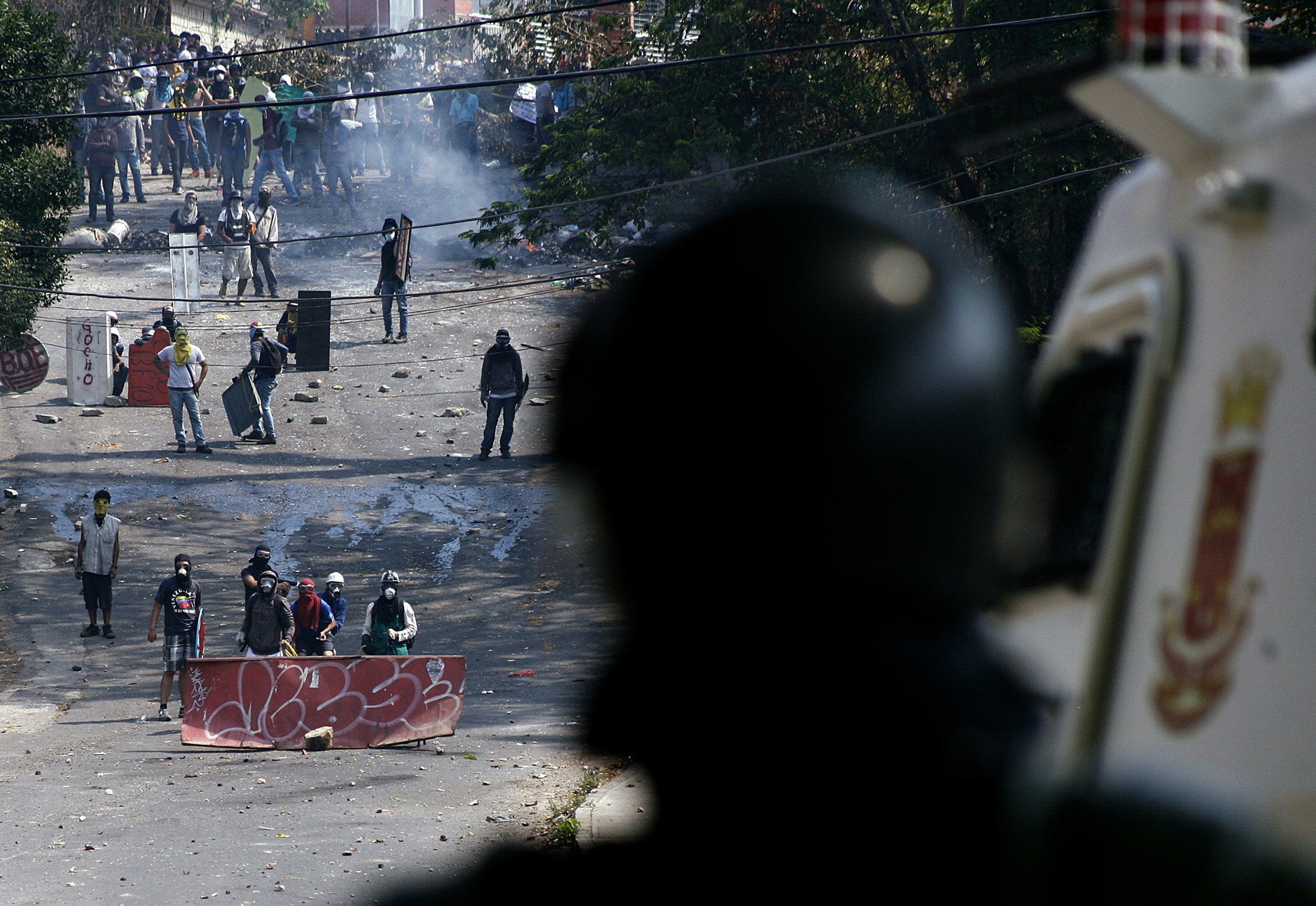 GNB lanza perdigones y lacrimógenas contra vecinos en San Cristóbal