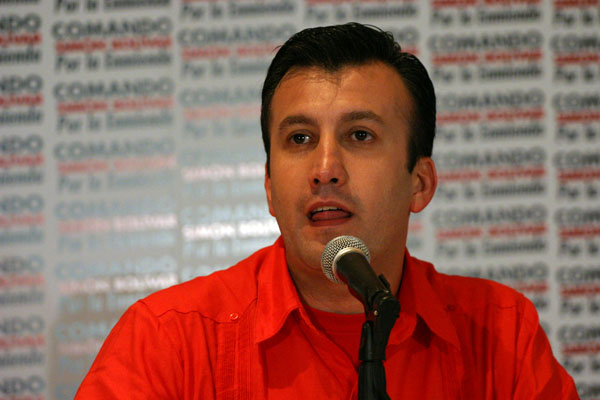 El Aissami desmiente enfrentamiento y fuga en Alayón