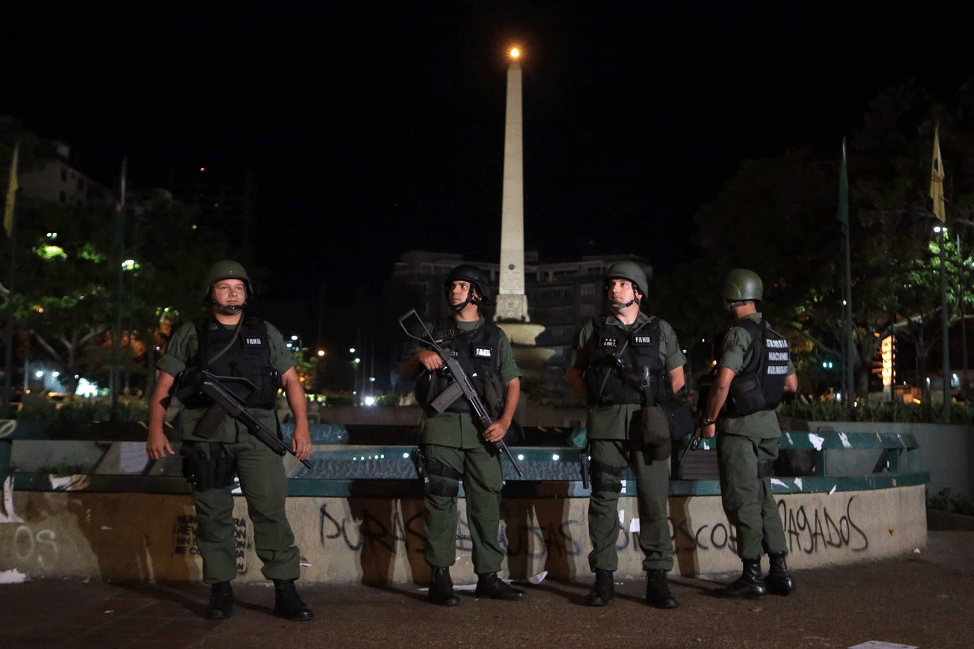 Rechazan uso de armas mortales contra protestas