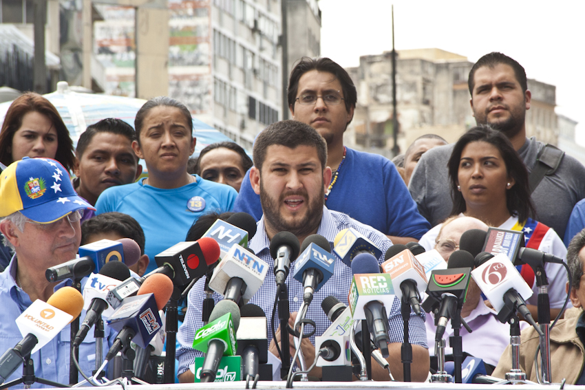 Rechazan desempeño inconstitucional de Maduro frente a represión, muertes y torturas