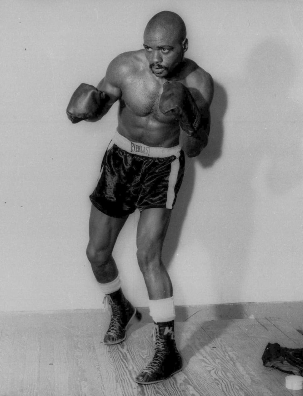 Muere exboxeador “Hurricane” Carter, quien estuvo preso 20 años injustamente