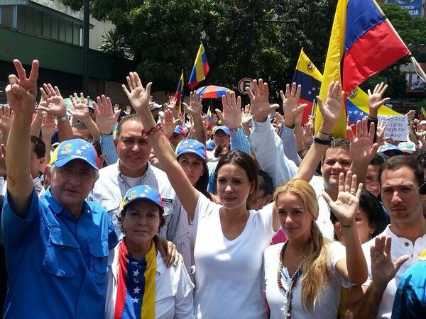 María Corina: El Gobierno le tiene miedo a la gente en la calle