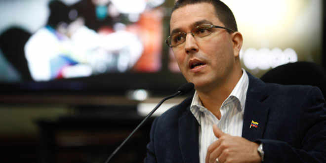 Arreaza: Mafias de Canaima utilizan a indígenas para explotar minerales